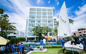 โรงแรม วรริตา โคฟ (SHA Extra Plus)